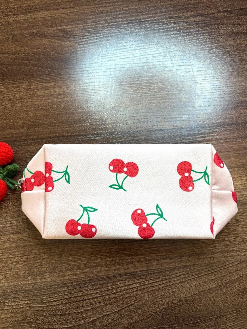 Cherry Print Makeup Pouch Zipper Bag with Crochet Cherry Charm‎ Set
